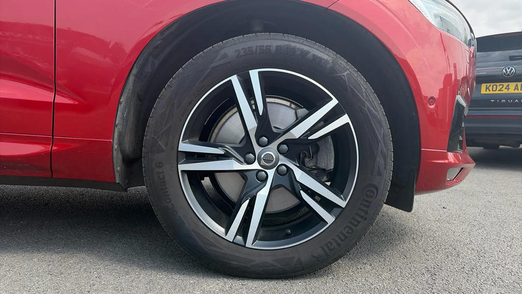 Volvo XC60 B4 R-design Awd Grey #9