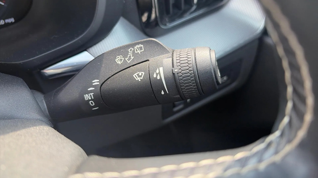 Volvo XC60 B4 R-design Awd Grey #20