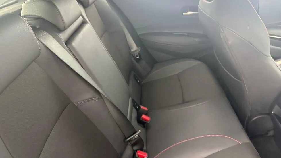 Toyota Corolla Design 1.8 Hb Grey #17