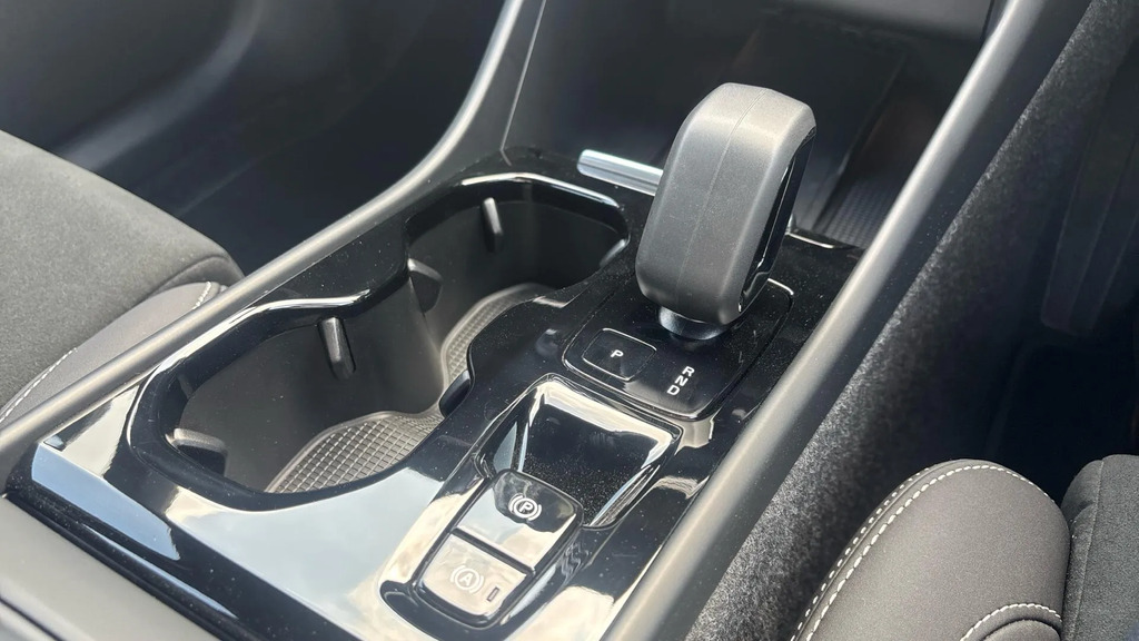 Volvo XC40 Xc40 B4 Mhev Awd Black #22