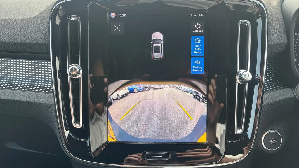 Volvo XC40 Xc40 B4 Mhev Awd Black #16