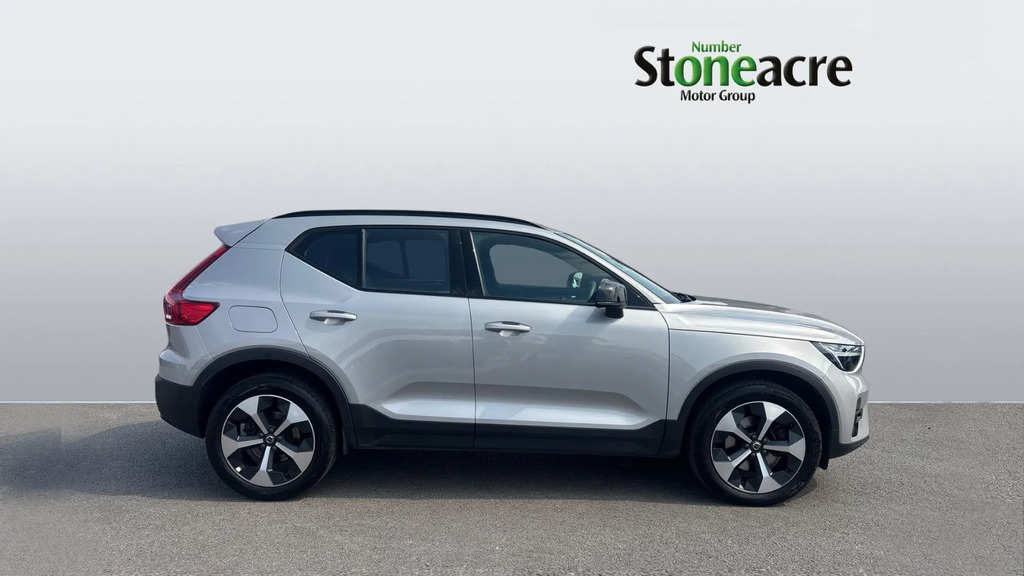Volvo XC40 2.0 B3p Plus Dark #3