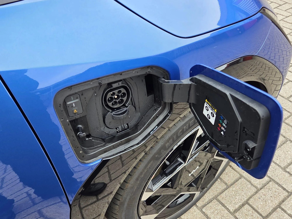Kia EV4 150Kw Gt-line 81Kwh Black #11