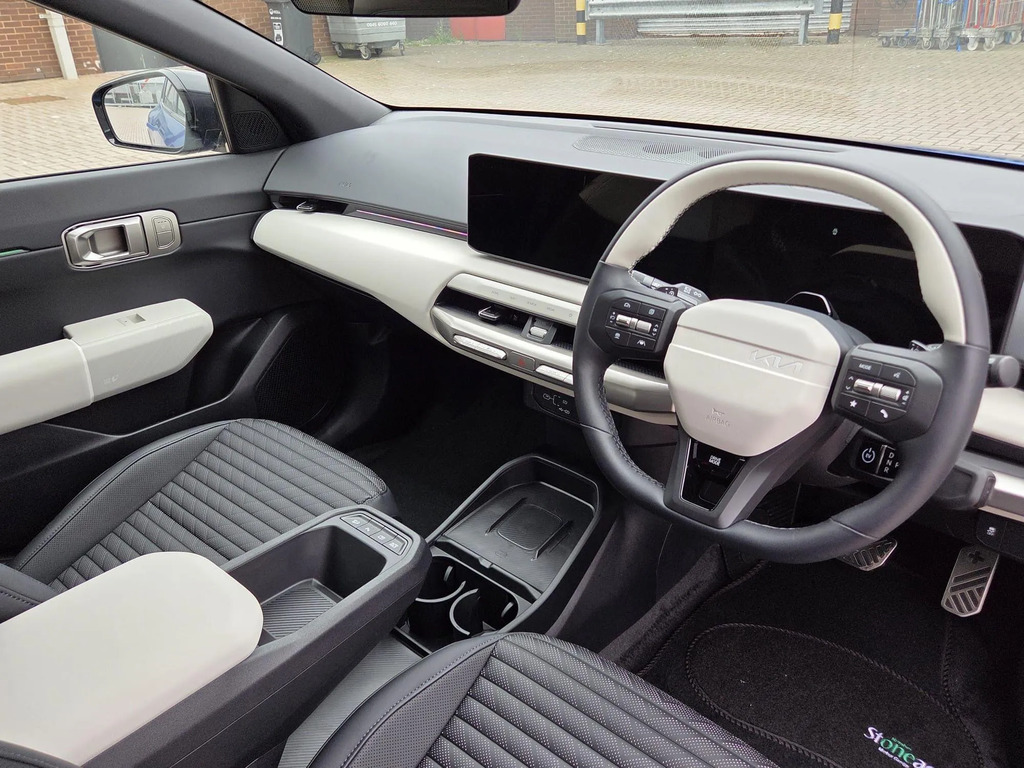 Kia EV4 150Kw Gt-line 81Kwh Black #19