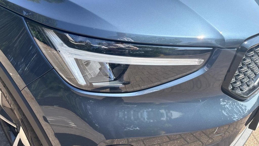 Volvo XC40 B4 Plus Dark Rear Camera Heated Seats White #34