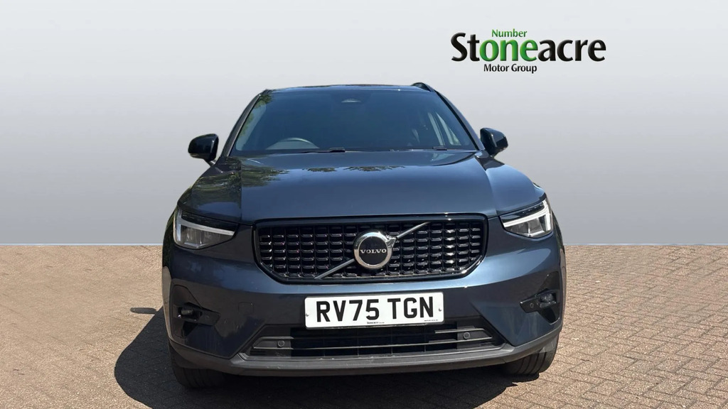 Volvo XC40 B4 Plus Dark Rear Camera Heated Seats White #8