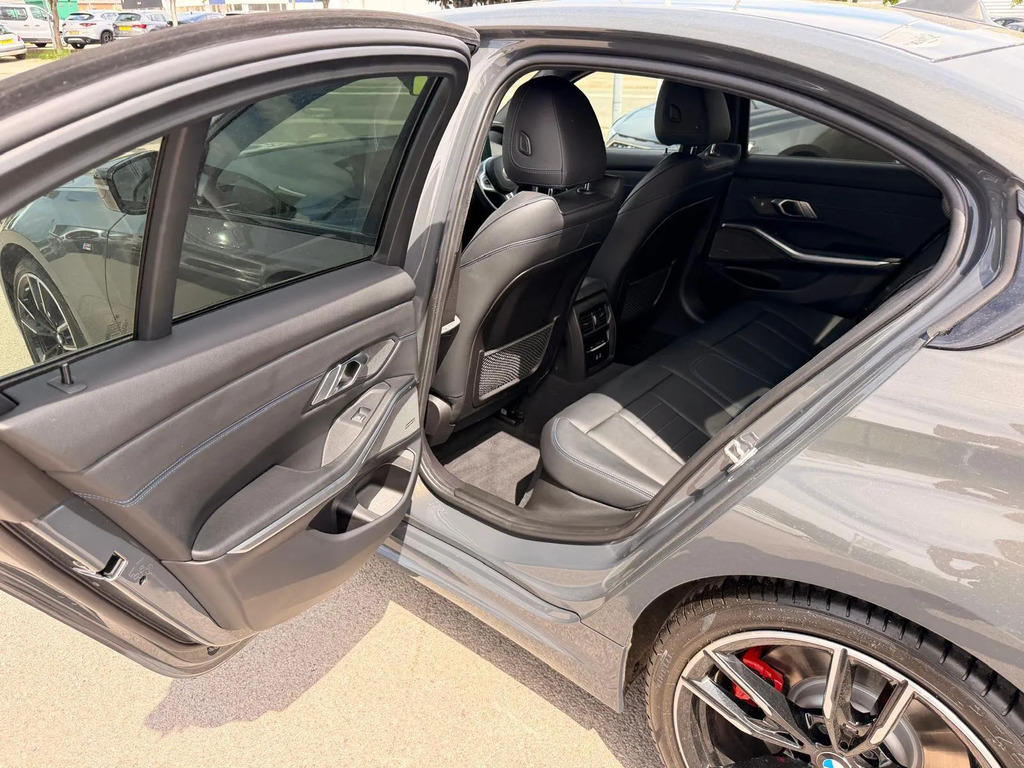 BMW 3 Series M340d Xdrive Mht Step #32