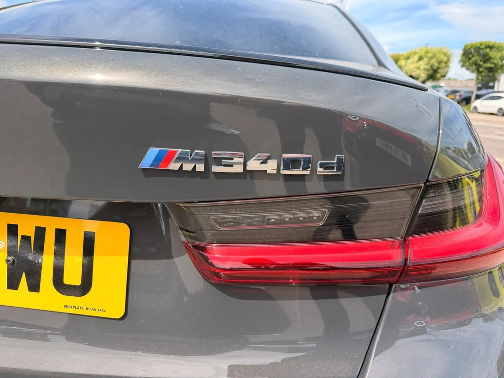 BMW 3 Series M340d Xdrive Mht Step #21