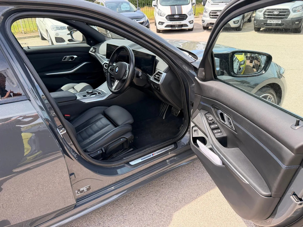 BMW 3 Series M340d Xdrive Mht Step #26