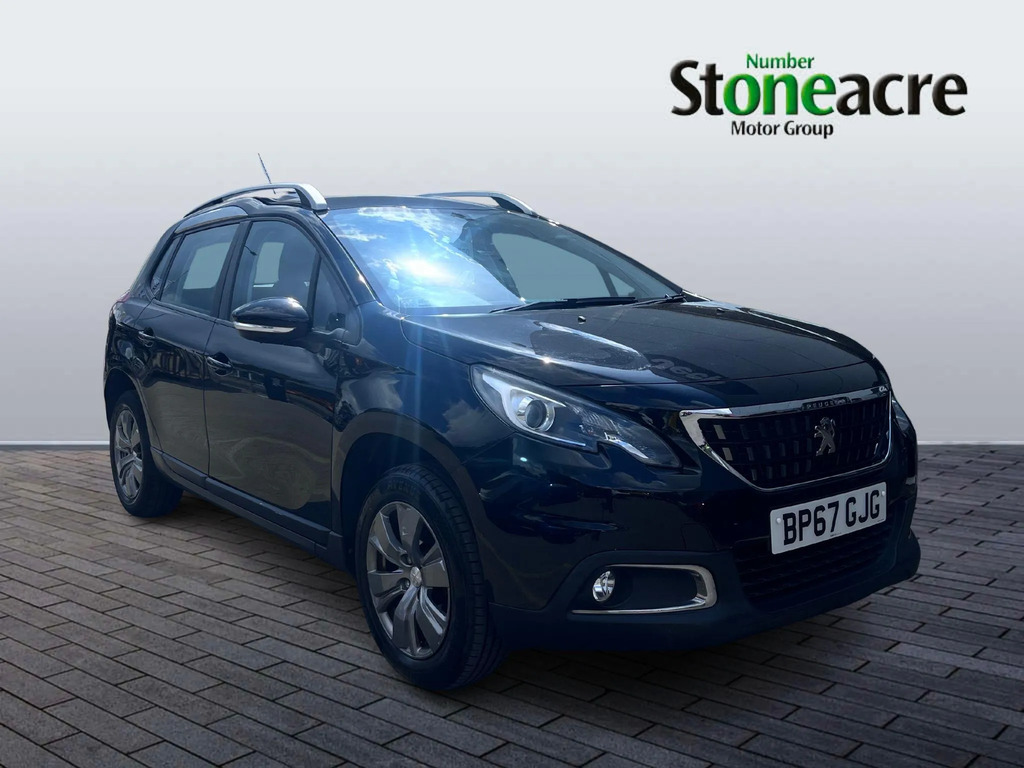 Peugeot 2008 1.2 Puretech Active Black