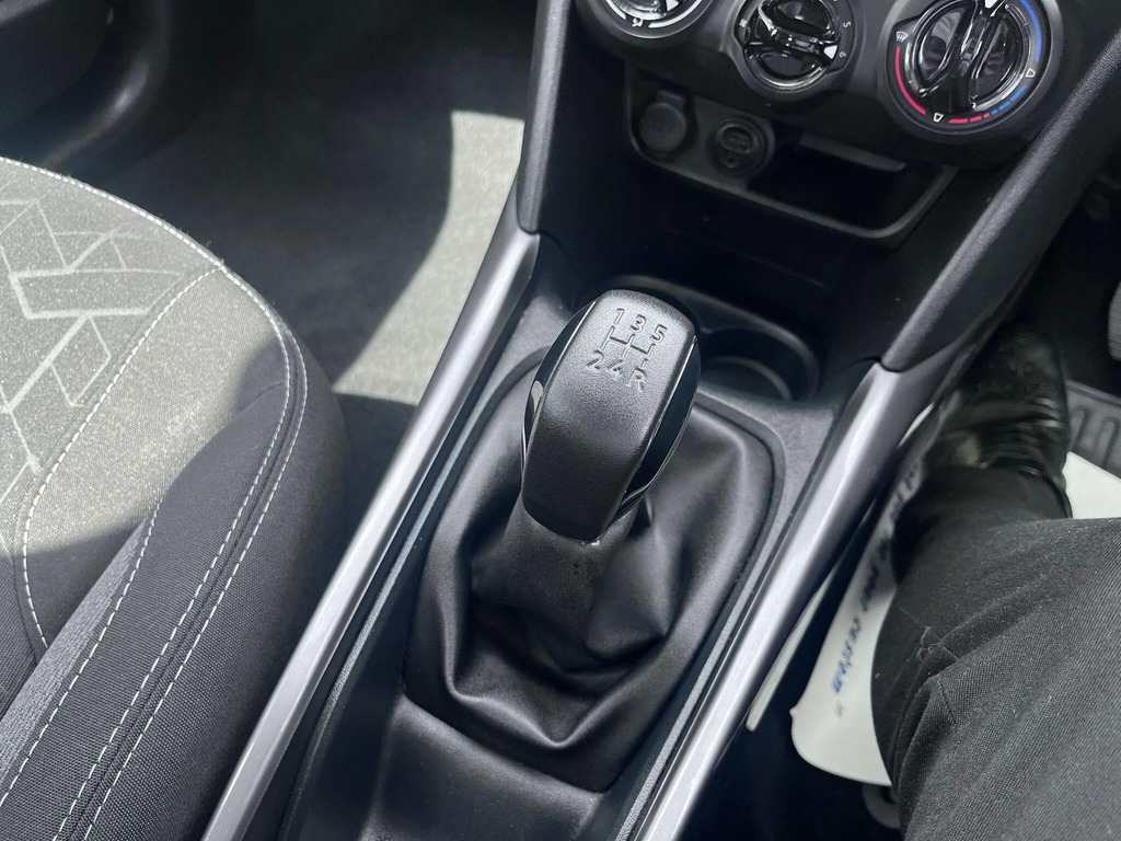 Peugeot 2008 Ss Allure Black #23