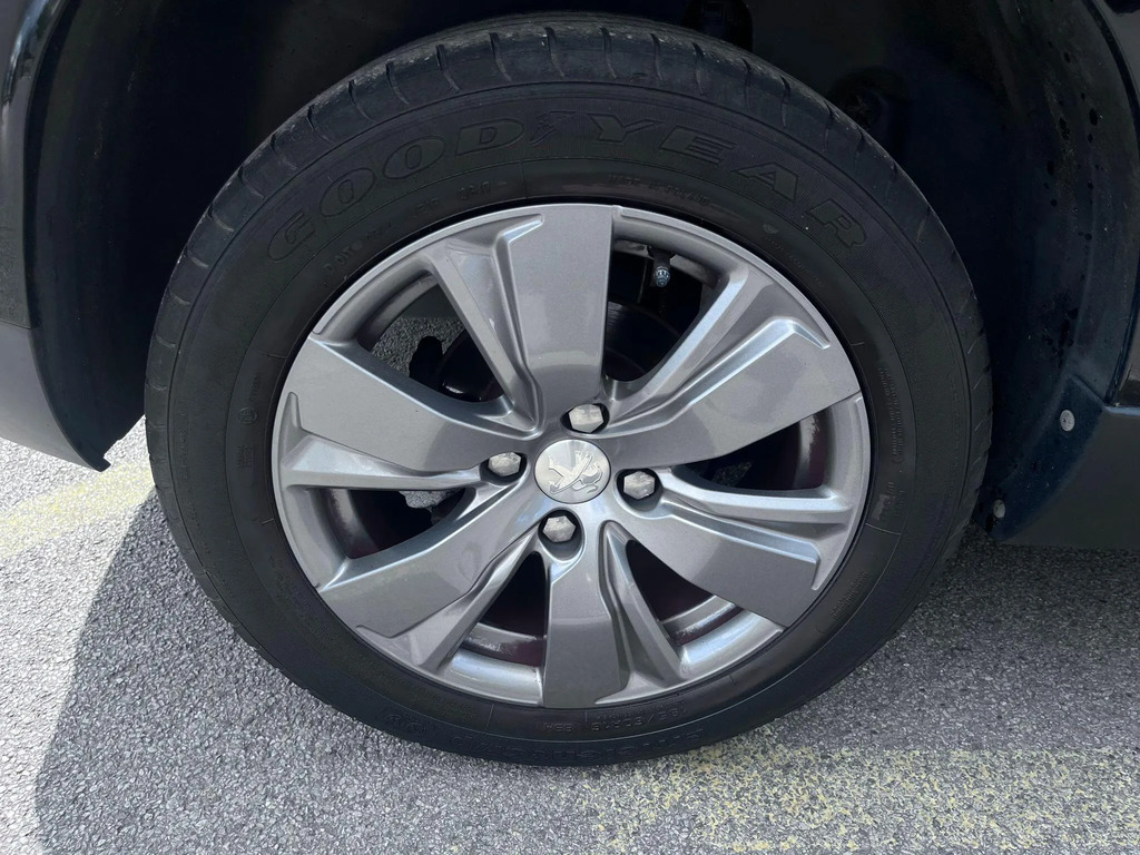 Peugeot 2008 Ss Allure Black #9