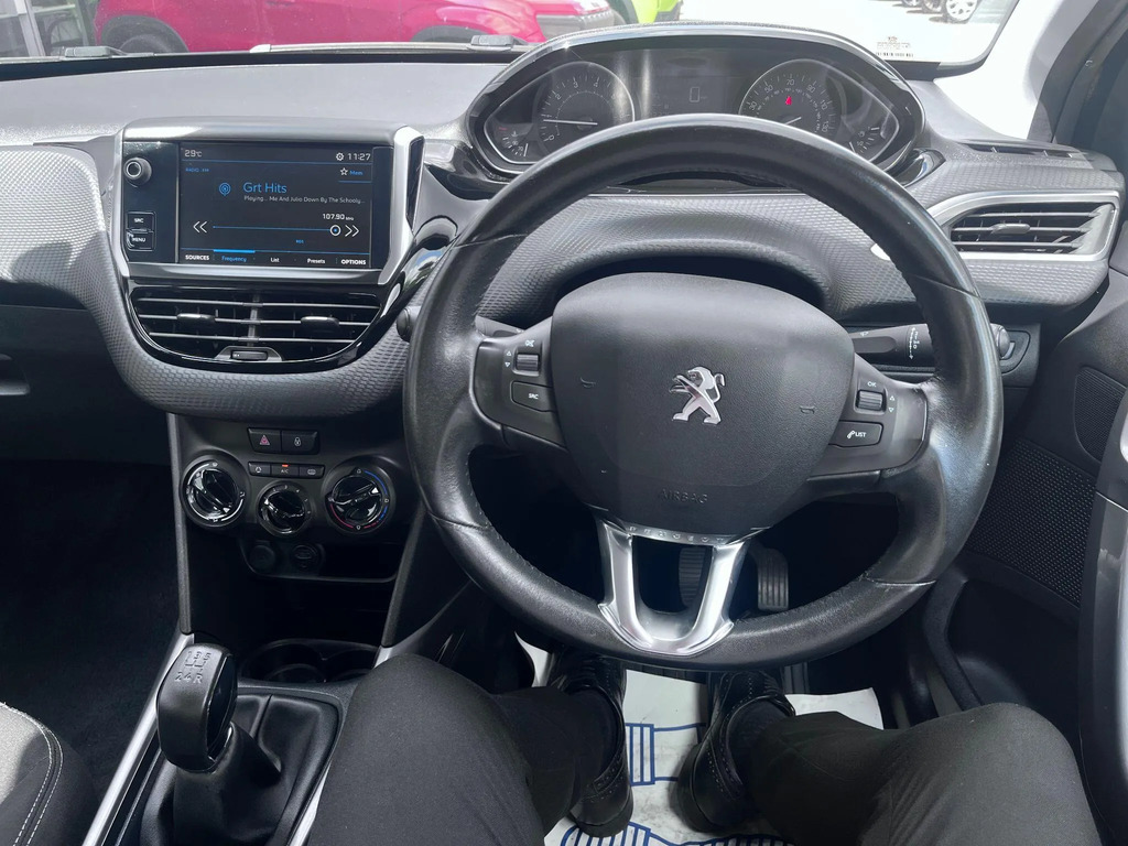 Peugeot 2008 Ss Allure Black #11