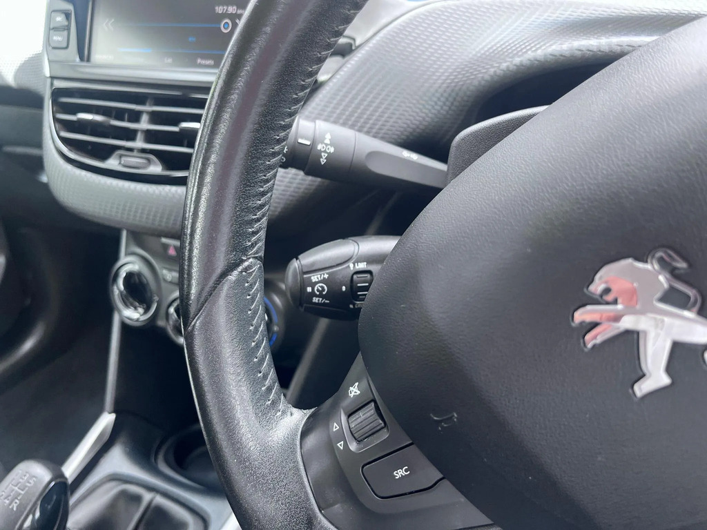 Peugeot 2008 Ss Allure Black #17