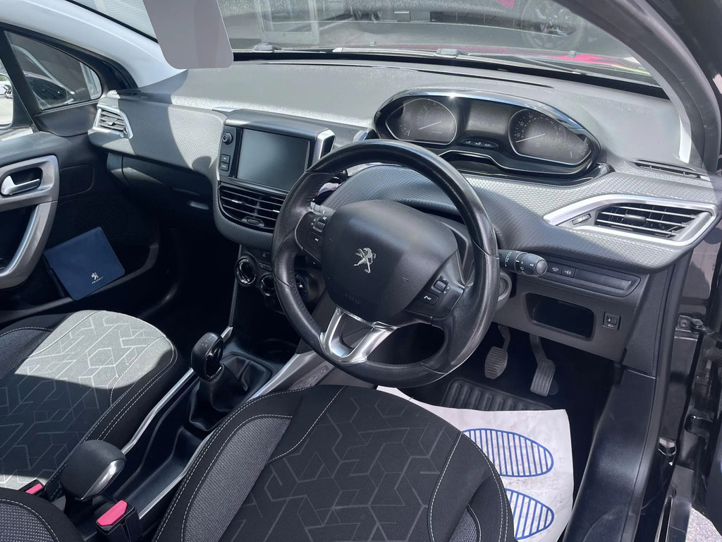 Peugeot 2008 Ss Allure Black #12