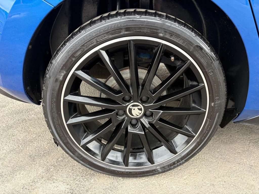 Skoda Fabia Colour Edition Mpi Blue #32