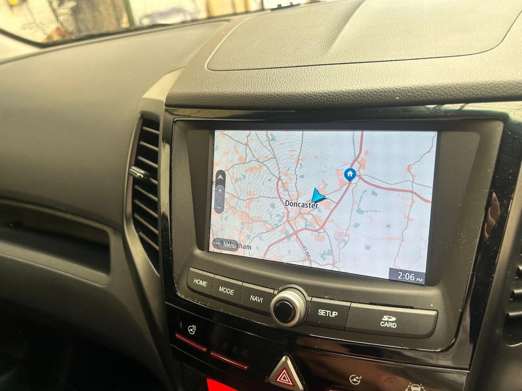 SsangYong Tivoli XLV 1.6 Ultimate Silver #26