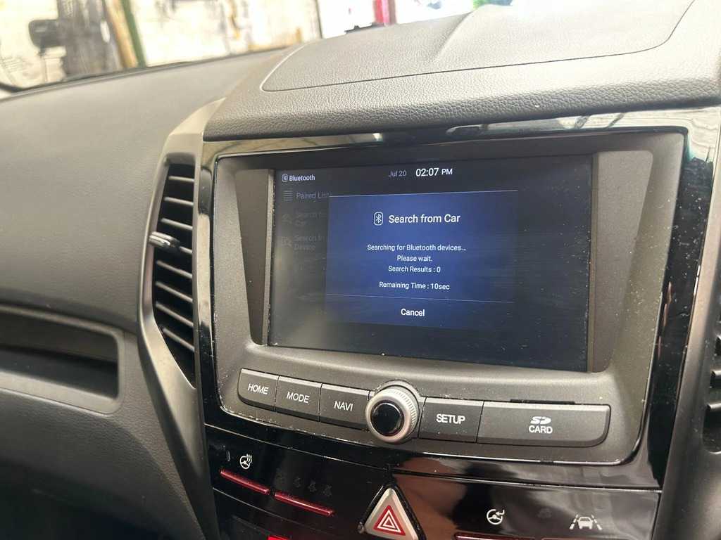 SsangYong Tivoli XLV 1.6 Ultimate Silver #28