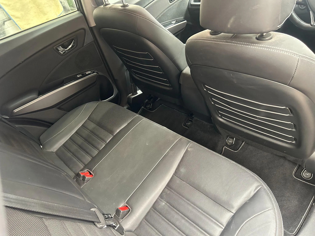 SsangYong Tivoli XLV 1.6 Ultimate Silver #14