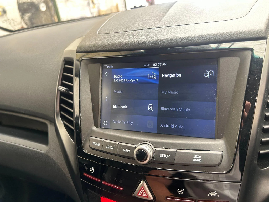 SsangYong Tivoli XLV 1.6 Ultimate Silver #29