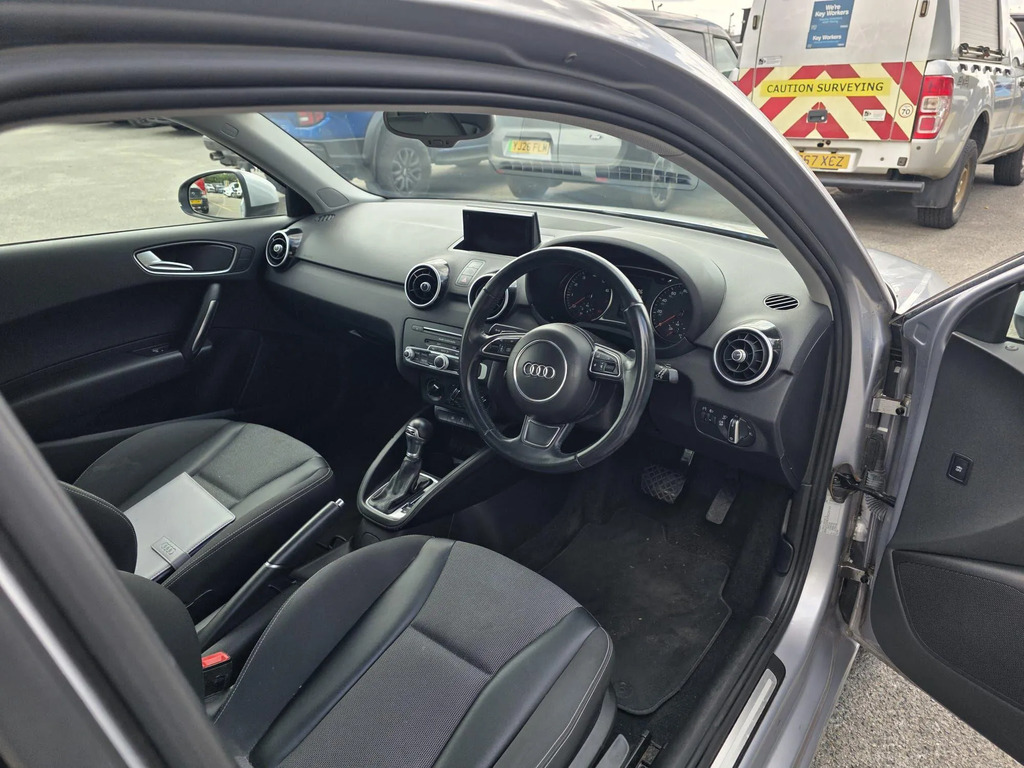 Audi A1 A1 Sportback Tdi Sport White #12