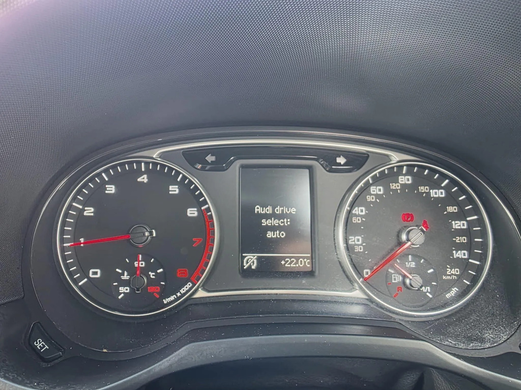 Audi A1 A1 Sportback Tdi Sport White #25
