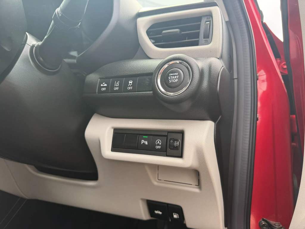 Suzuki Swift 1.2 Mild Hybrid Motion White #21