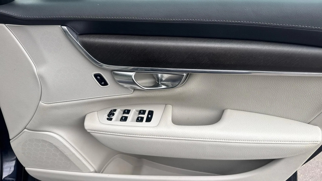 Volvo V90 2.0 V90 R-design Silver #27