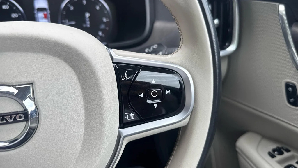 Volvo V90 2.0 V90 R-design Silver #20