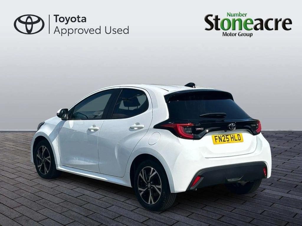Toyota Yaris 1.5 Hybrid Design Cvt  #5
