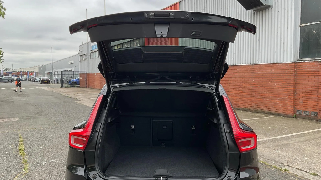 Volvo XC40 B4 R-design Pro Awd  #13