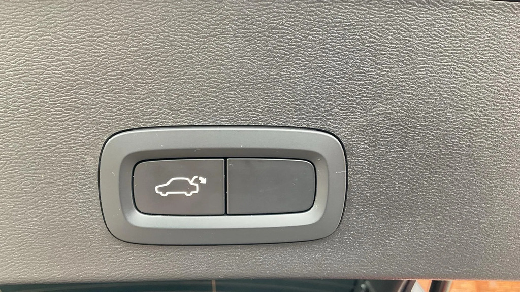 Volvo XC40 B4 R-design Pro Awd  #34