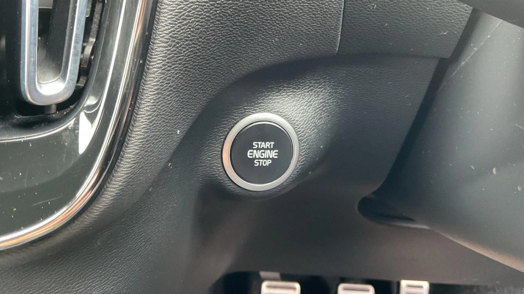 Volvo XC40 B4 R-design Pro Awd  #27