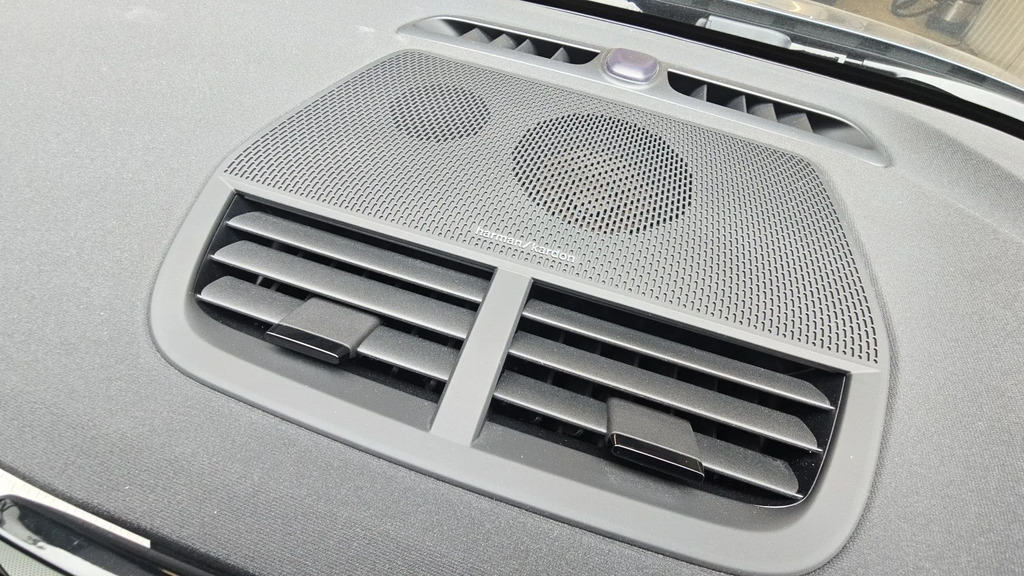 Polestar 2 170Kw 78Kwh Long Range Single Motor Silver #22