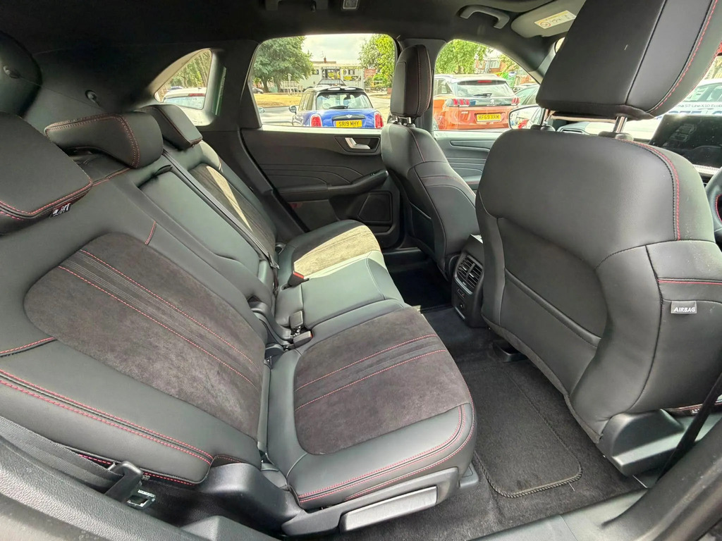 Ford Kuga 2.5 Phev St-line Cvt Red #11