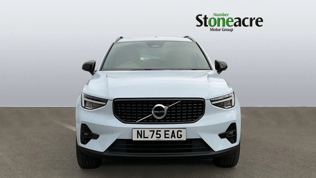 Volvo XC40 2.0 B3p Plus Black Edition Black #8