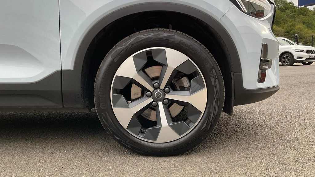 Volvo XC40 2.0 B3p Plus Black Edition Black #9