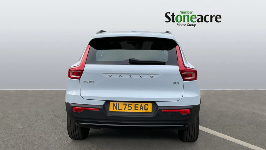 Volvo XC40 2.0 B3p Plus Black Edition Black #7