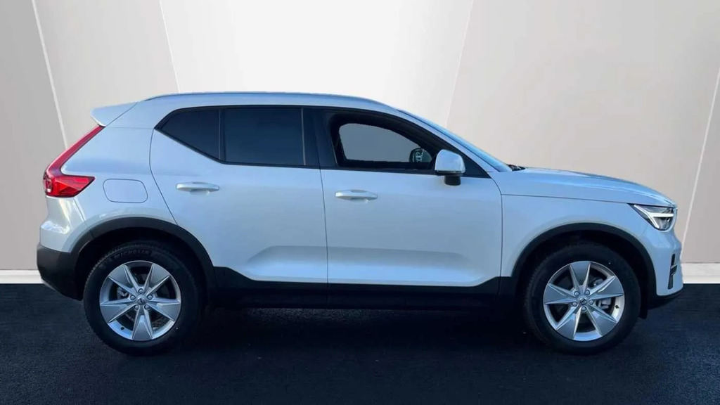 Volvo XC40 Core B3 163 Hp #3