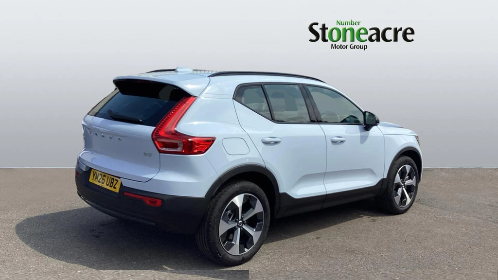 Volvo XC40 2.0 B3p Plus Dark #2