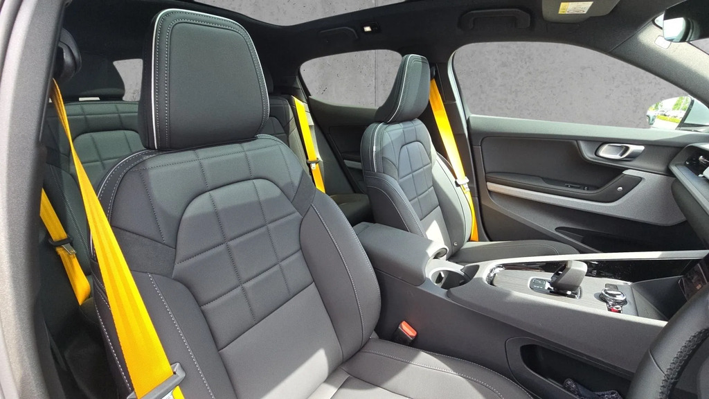 Polestar 2 220Kw 82Kwh Long Range Single Motor Prime #19