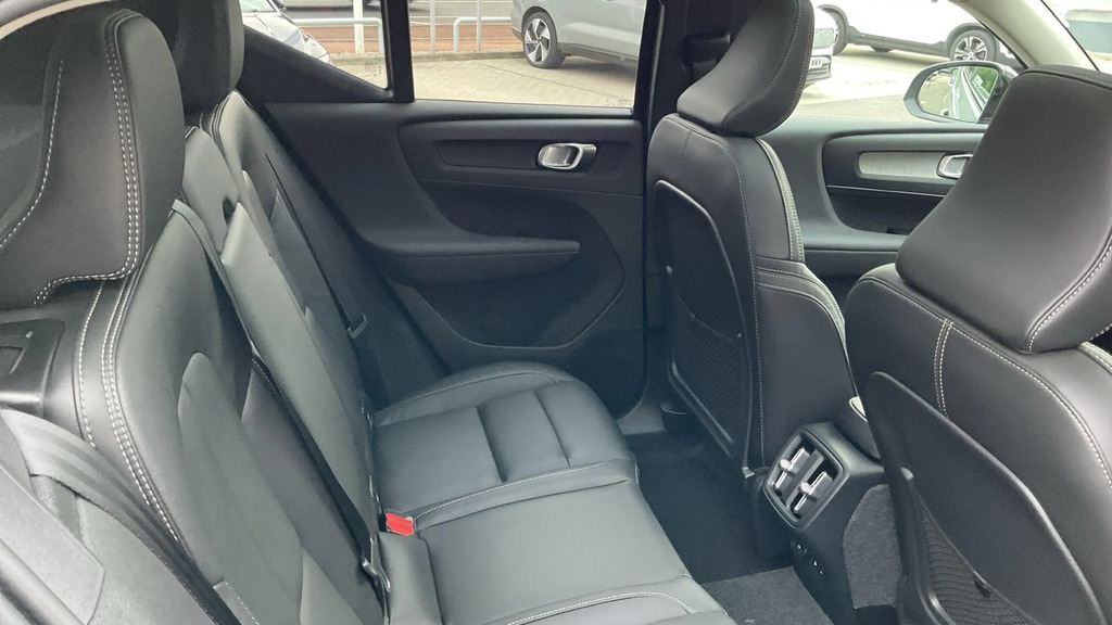 Volvo XC40 2.0 B3 Mhev Ultra Dark Dct Euro 6 Ss #6