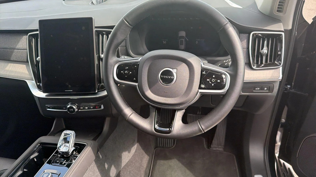 Volvo XC90 Volvo Xc90 Plus Black #10