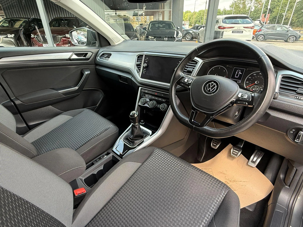 Volkswagen T-Roc 2017 1.0 Tsi Active 110Ps Black #18