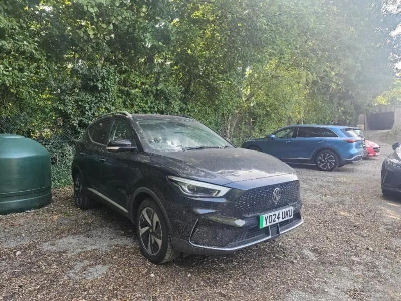 MG ZS 130Kw Trophy Connect Ev 51Kwh 