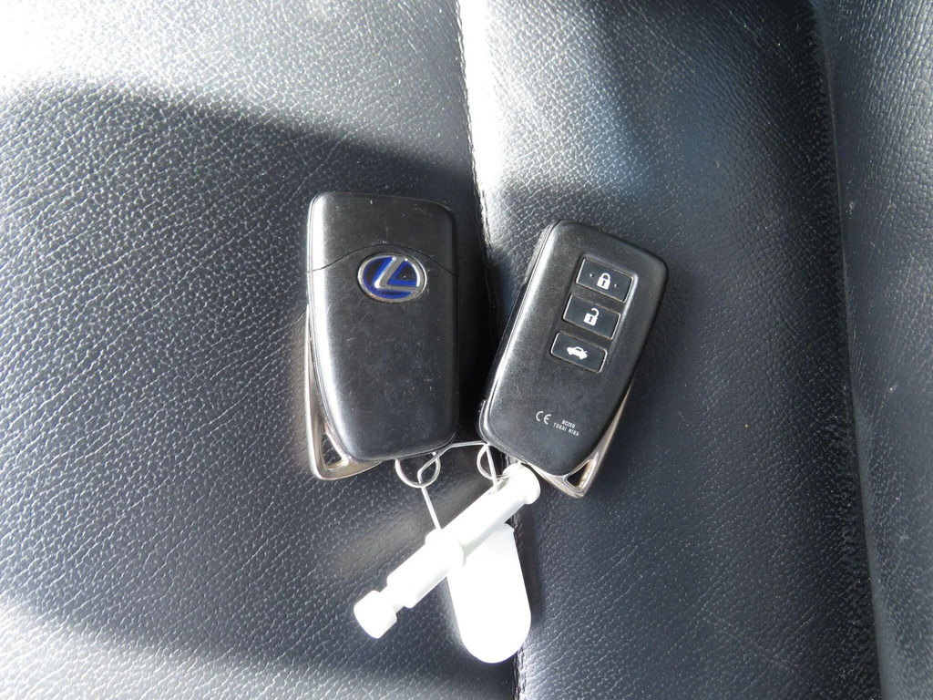 Lexus GS 300H 2.5 Premier Cvt Blue #17