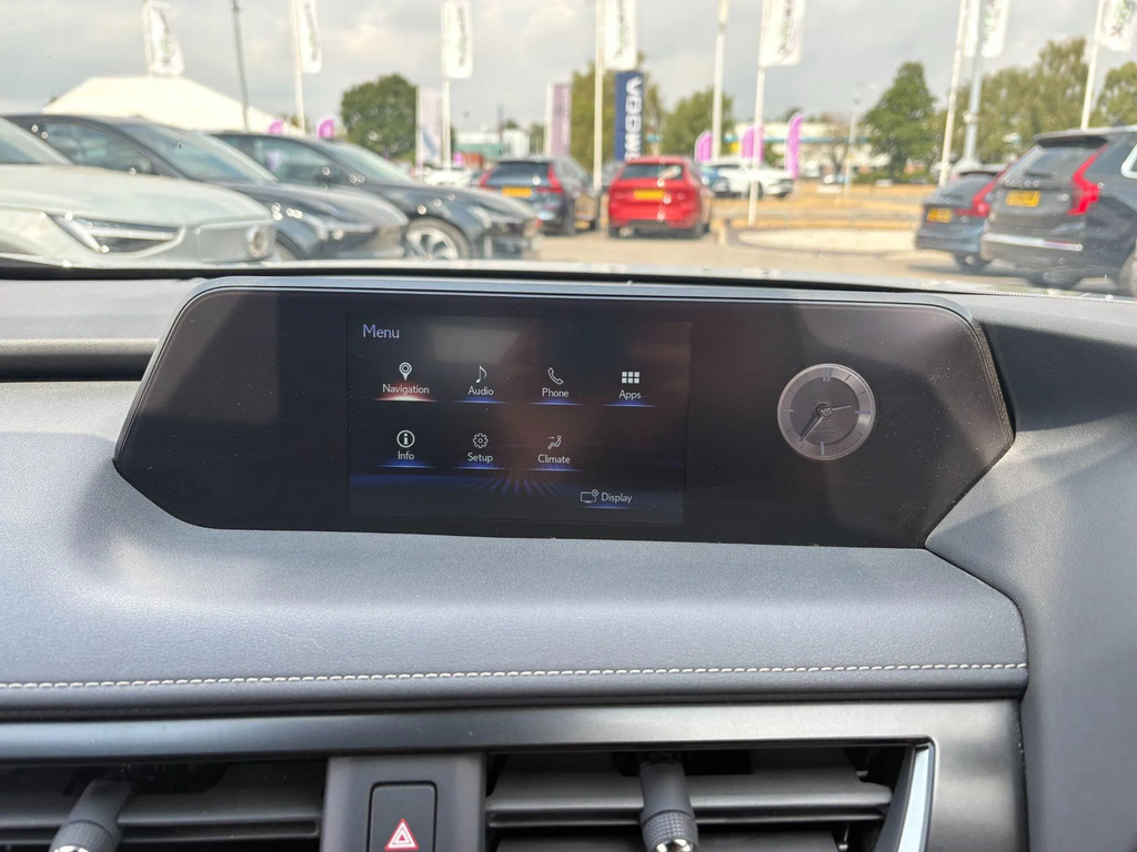 Lexus UX 250H 2.0 Cvt Premium Plus Red #20