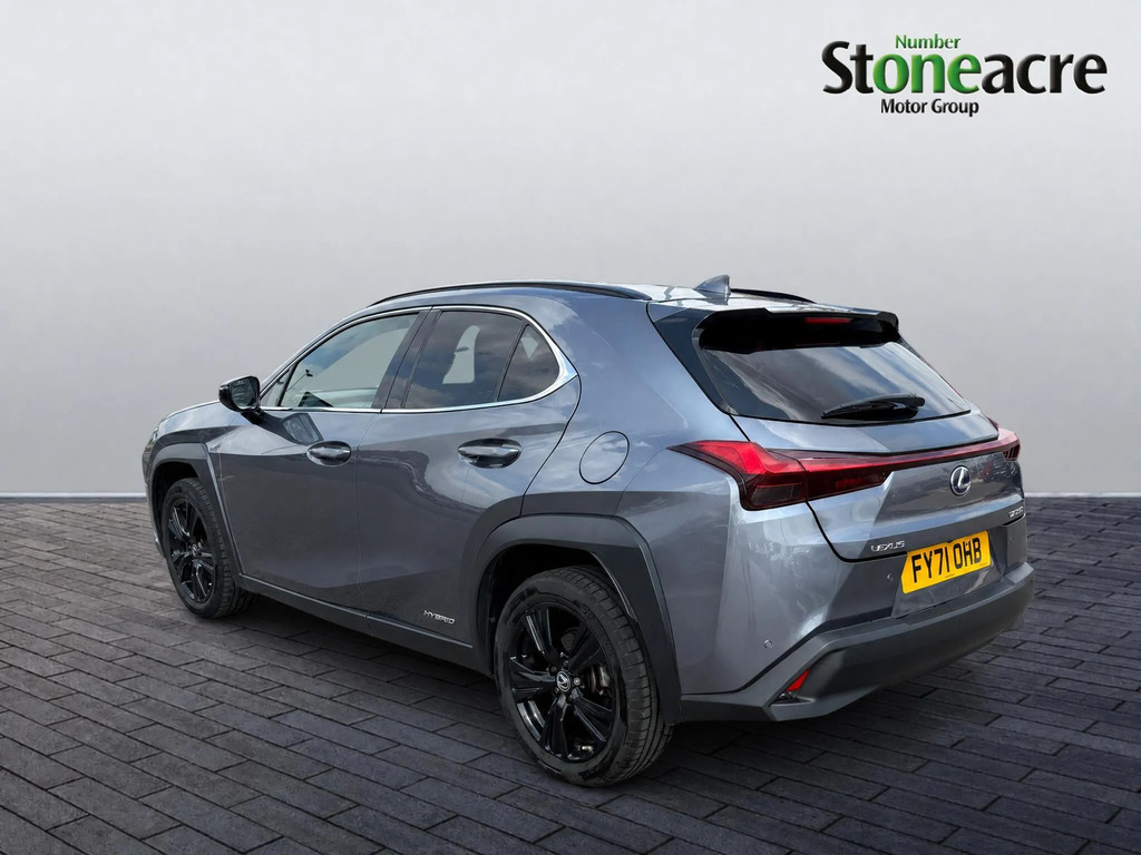 Lexus UX 250H 2.0 Premium Packtechsafetynav  #4