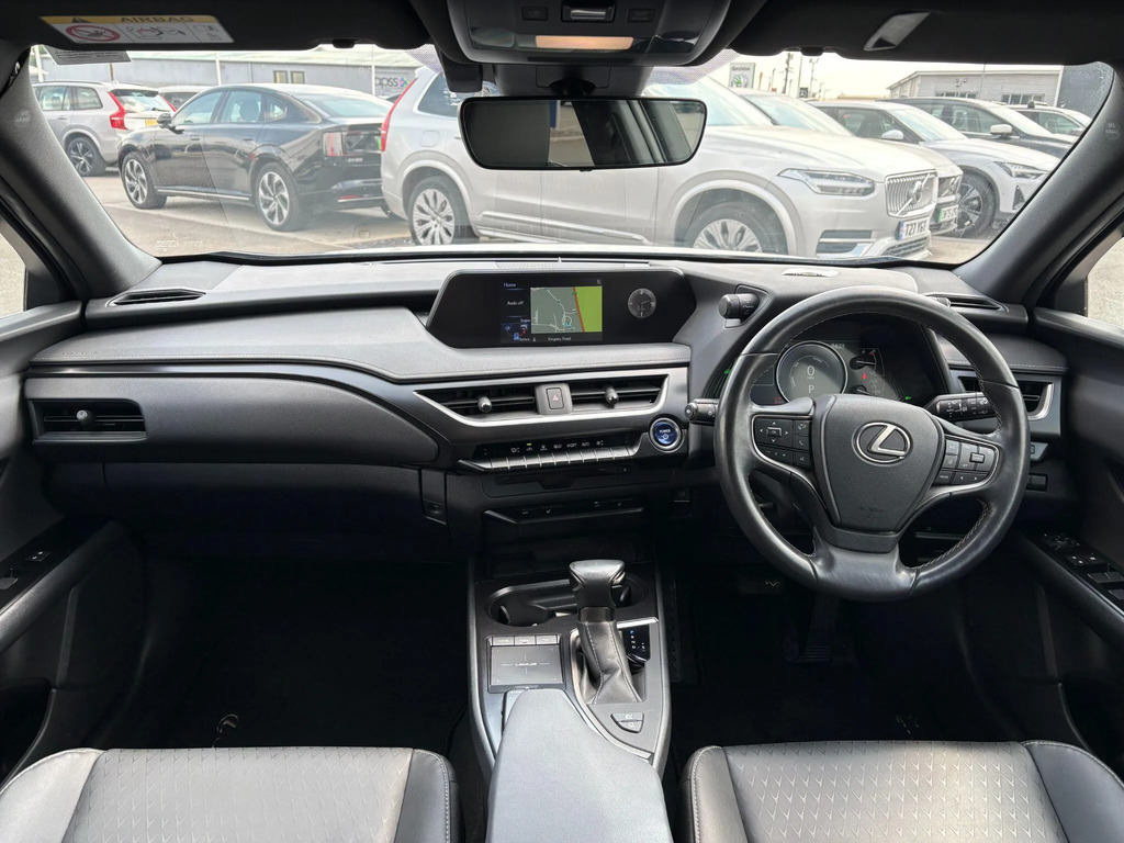 Lexus UX 250H 2.0 Cvt Premium Plus Red #10