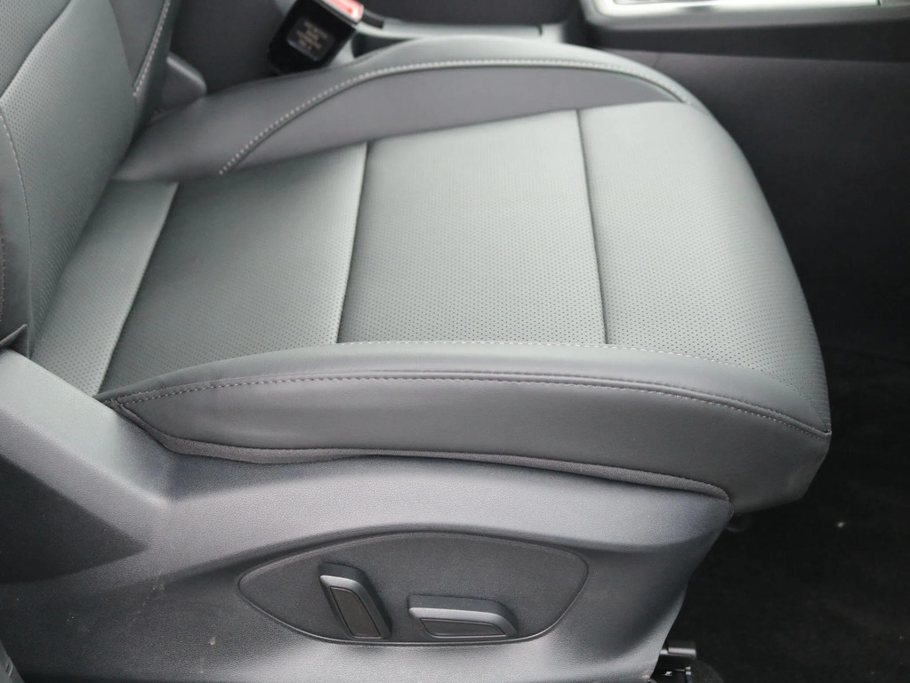 MG ZS 1.5 Hybrid Trophy Silver #27